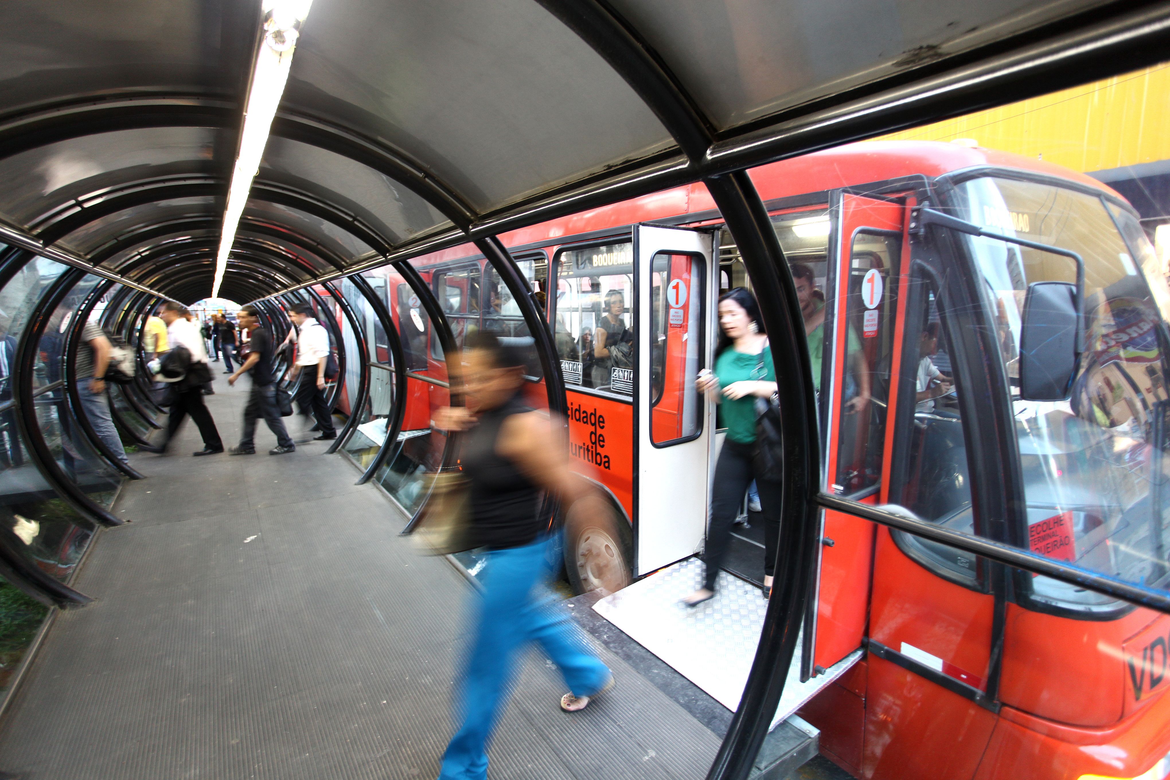 EstaçãoTubo17.JPG